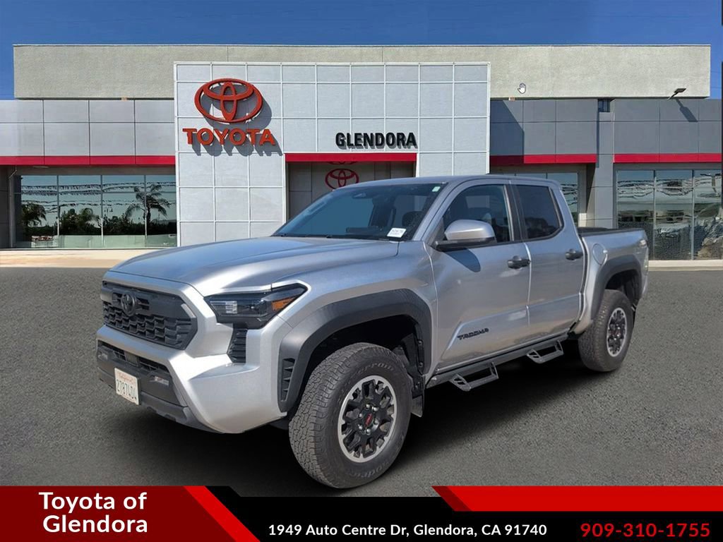 Used 2024 Toyota Tacoma TRD Off-Road image 1