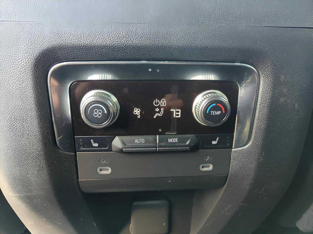 Used 2022 GMC Yukon XL Denali w/ Max Trailering Package image 14