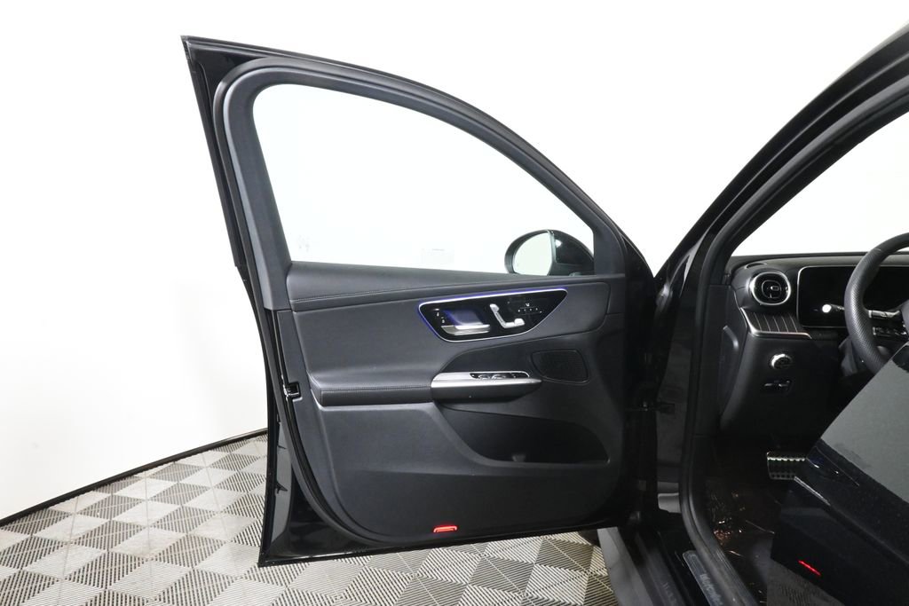 Certified 2026 Mercedes-Benz GLC 300 4MATIC image 28