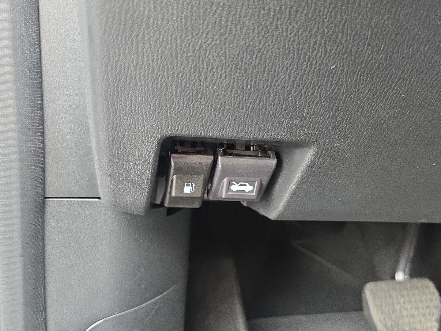 Used 2024 MAZDA CX-5 Carbon Edition image 17