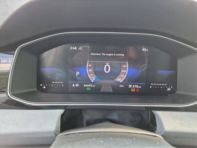 Used 2025 Volkswagen Jetta SE FWD image 11