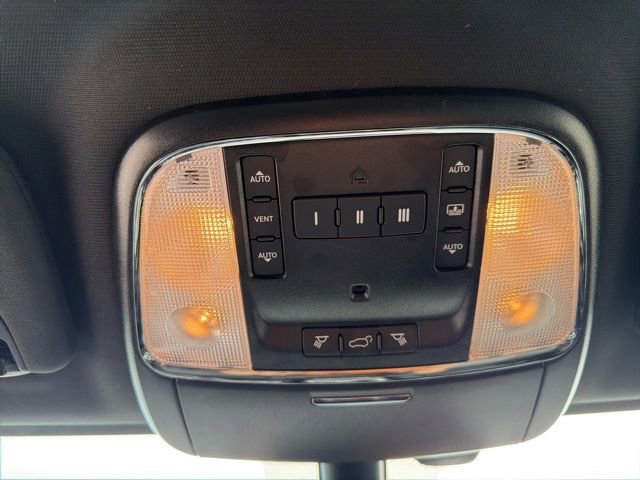 Used 2020 Jeep Grand Cherokee Limited X image 34