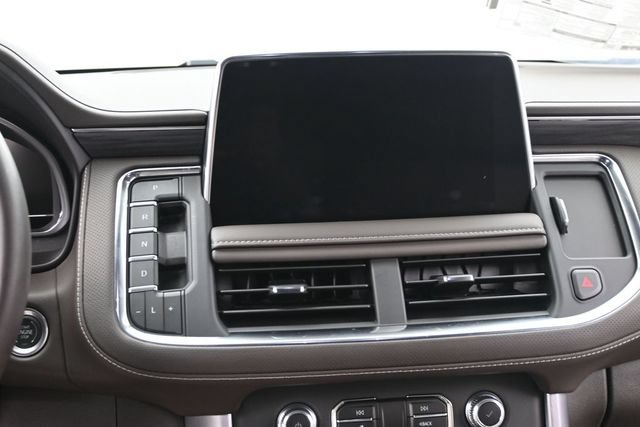 Used 2024 GMC Yukon XL SLT w/ SLT Luxury Package AWD/4WD image 26