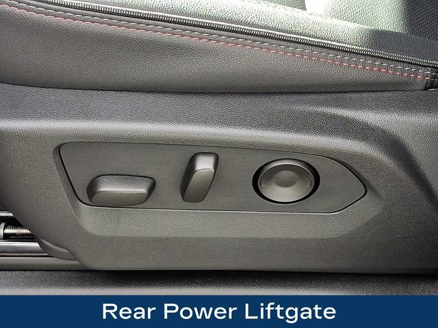 Used 2025 Chevrolet Tahoe RST w/ Comfort Package image 19