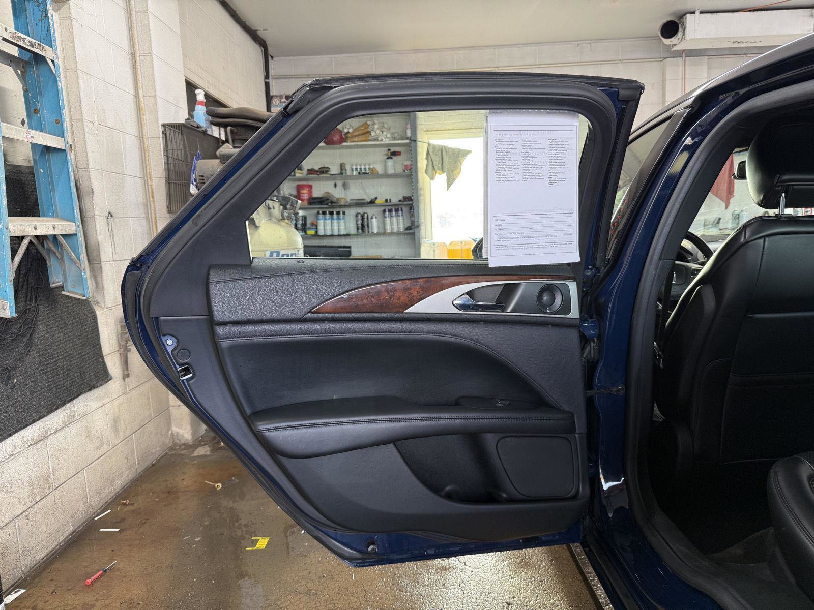 Used 2020 Lincoln MKZ Reserve w/ Elements Package image 17