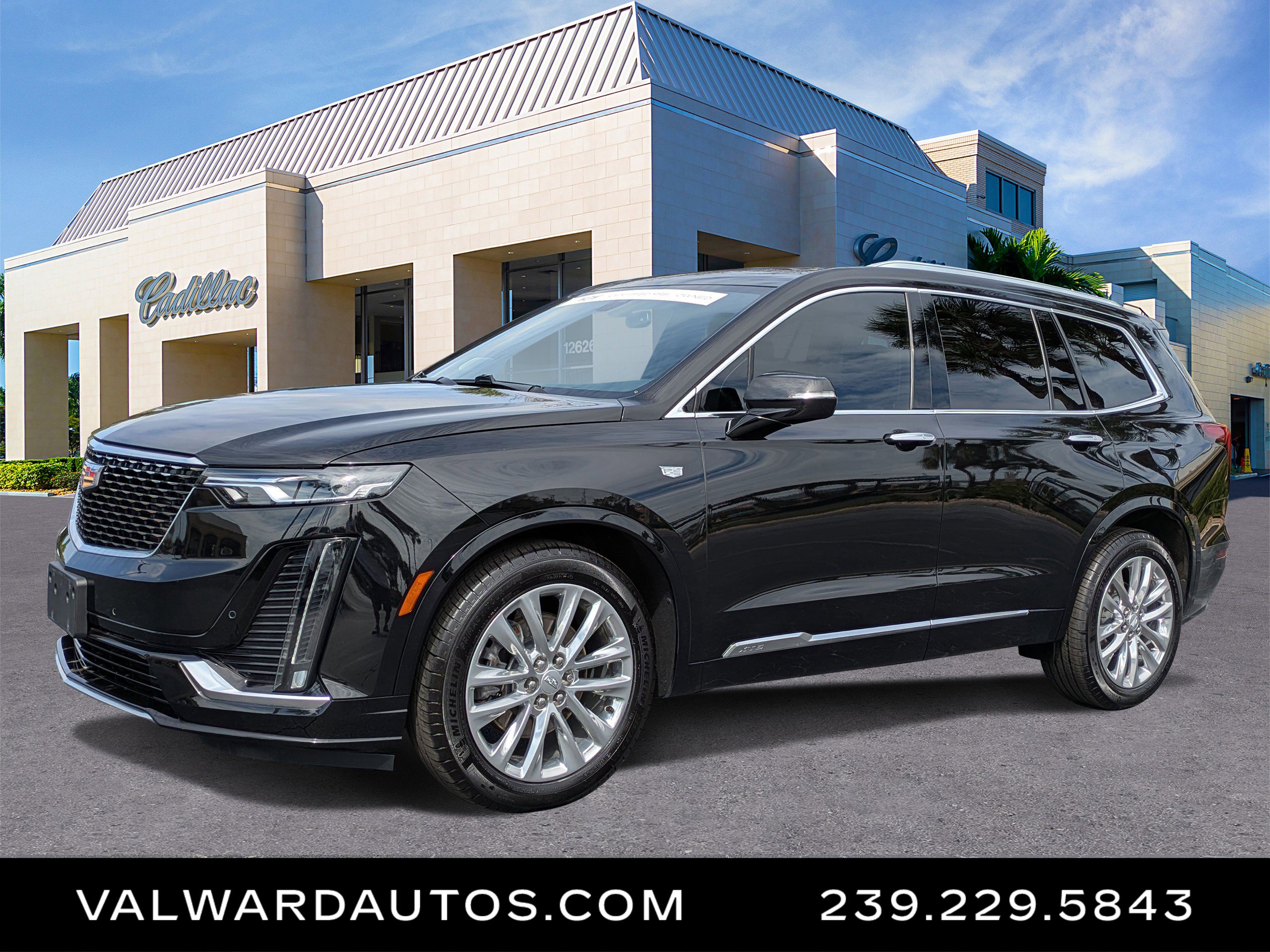 Certified 2024 Cadillac XT6 Premium Luxury image 1