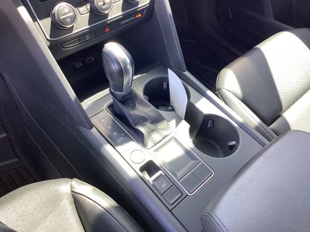 Used 2019 Volkswagen Atlas SE image 17