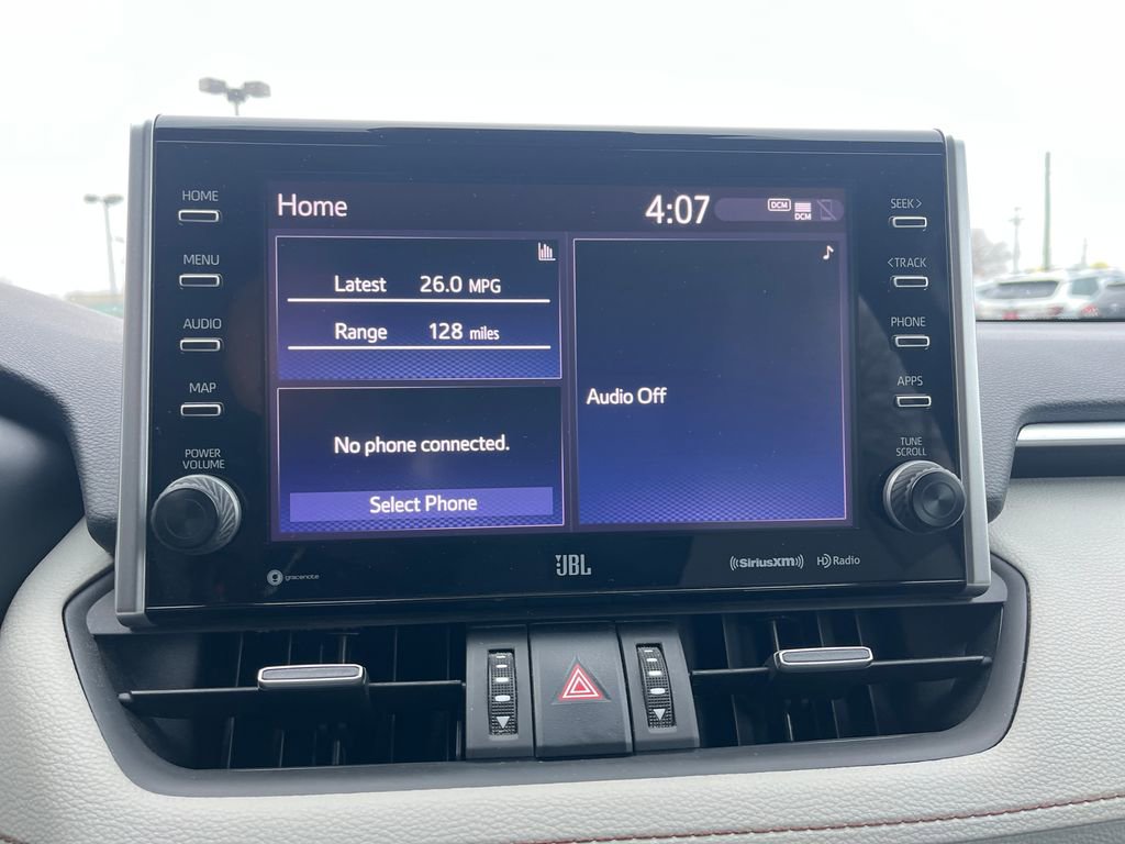 Used 2022 Toyota RAV4 XLE Premium image 19