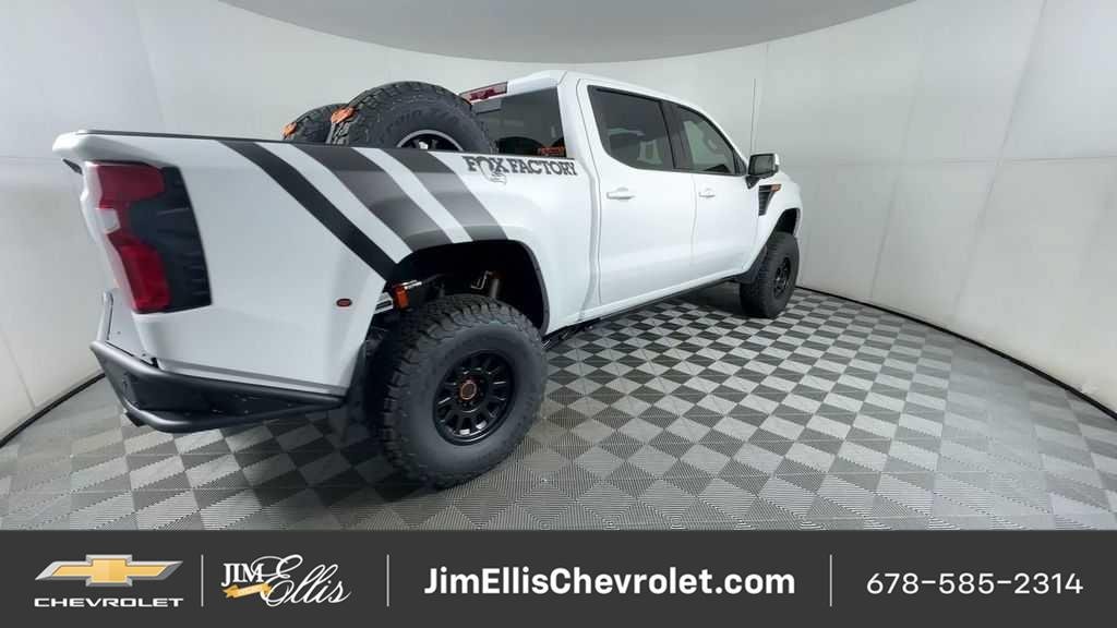 New 2025 Chevrolet Silverado 1500 LTZ AWD/4WD image 23
