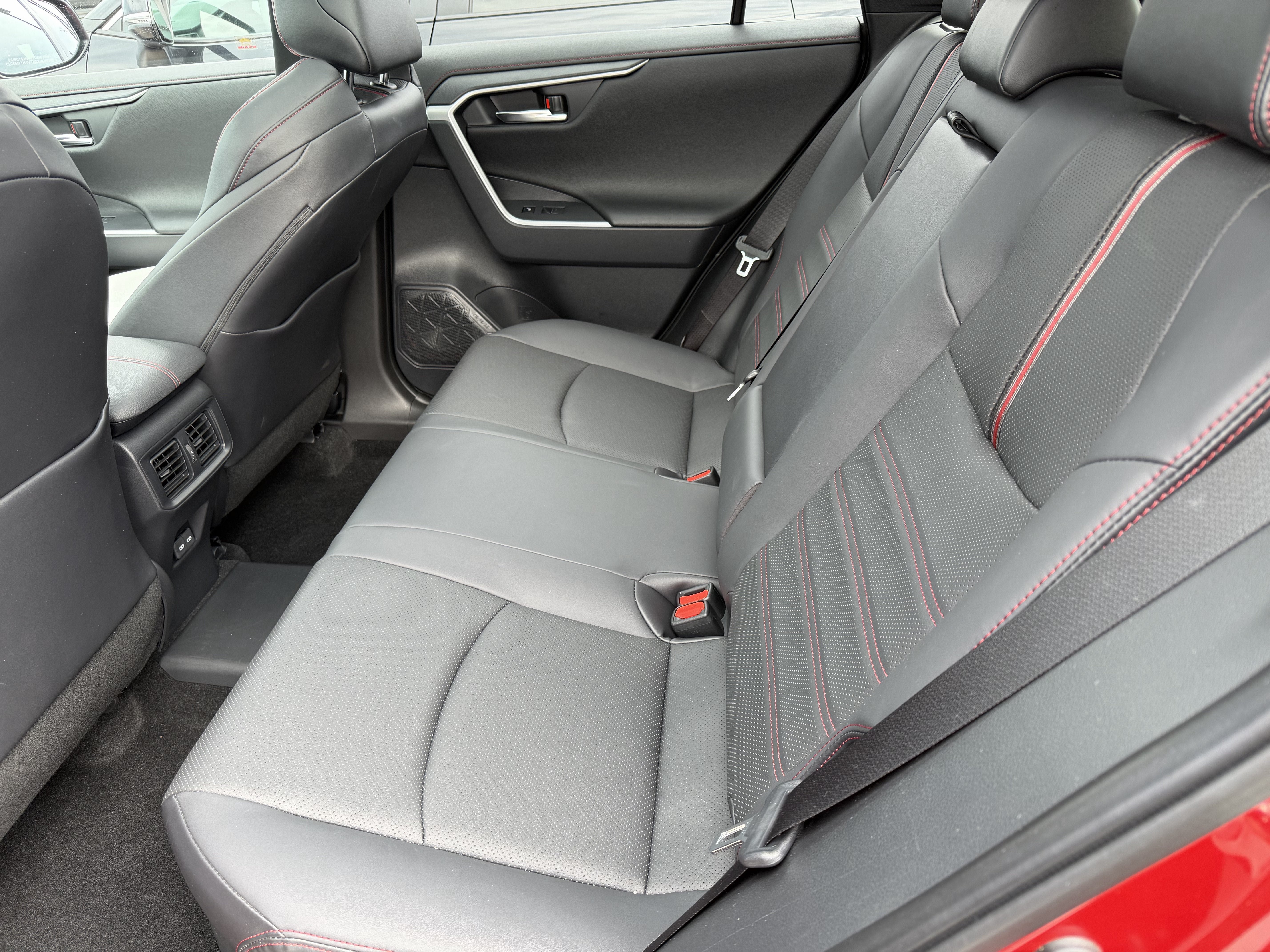 Used 2023 Toyota RAV4 XSE w/ Premium Package AWD/4WD image 27