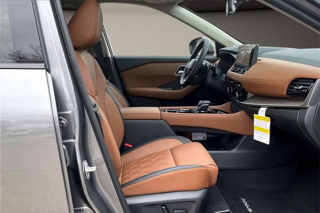 New 2026 Nissan Rogue Platinum w/ Platinum Premium Package image 10