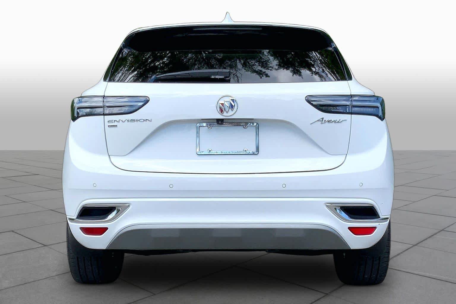 Used 2022 Buick Envision Avenir w/ Premium Seat Package AWD/4WD image 5