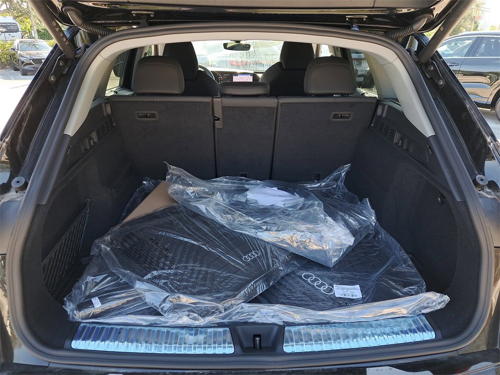 New 2025 Audi Q5 Premium Plus image 31