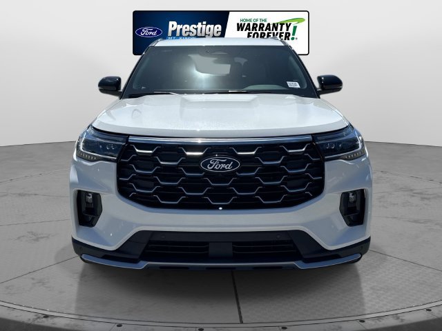 New 2027 Ford Explorer Platinum w/ 3.0L Ultimate Package RWD image 9