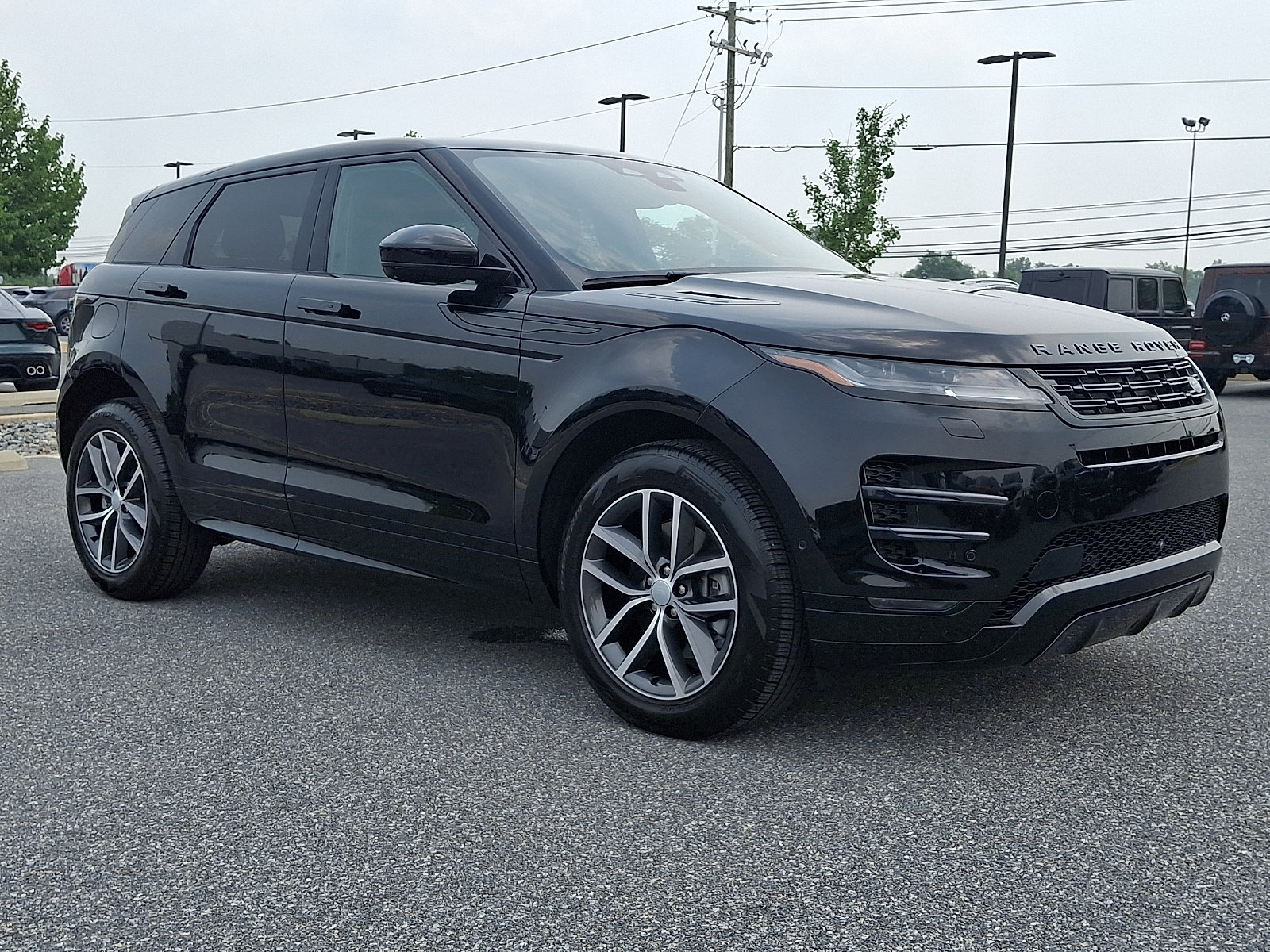 Used 2026 Land Rover Range Rover Evoque Dynamic SE AWD/4WD image 6