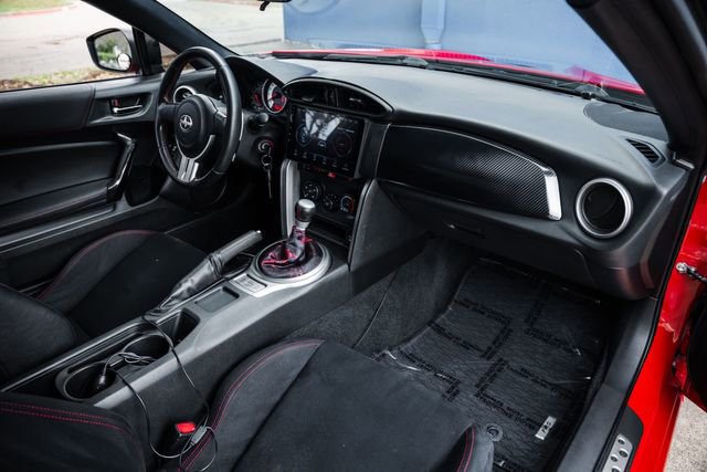 Used 2013 Scion FR-S image 20