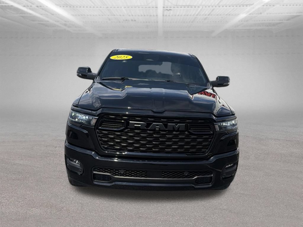 Used 2025 RAM 1500 Big Horn AWD/4WD image 3