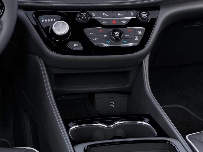 New 2027 Chrysler Pacifica Limited AWD/4WD image 25