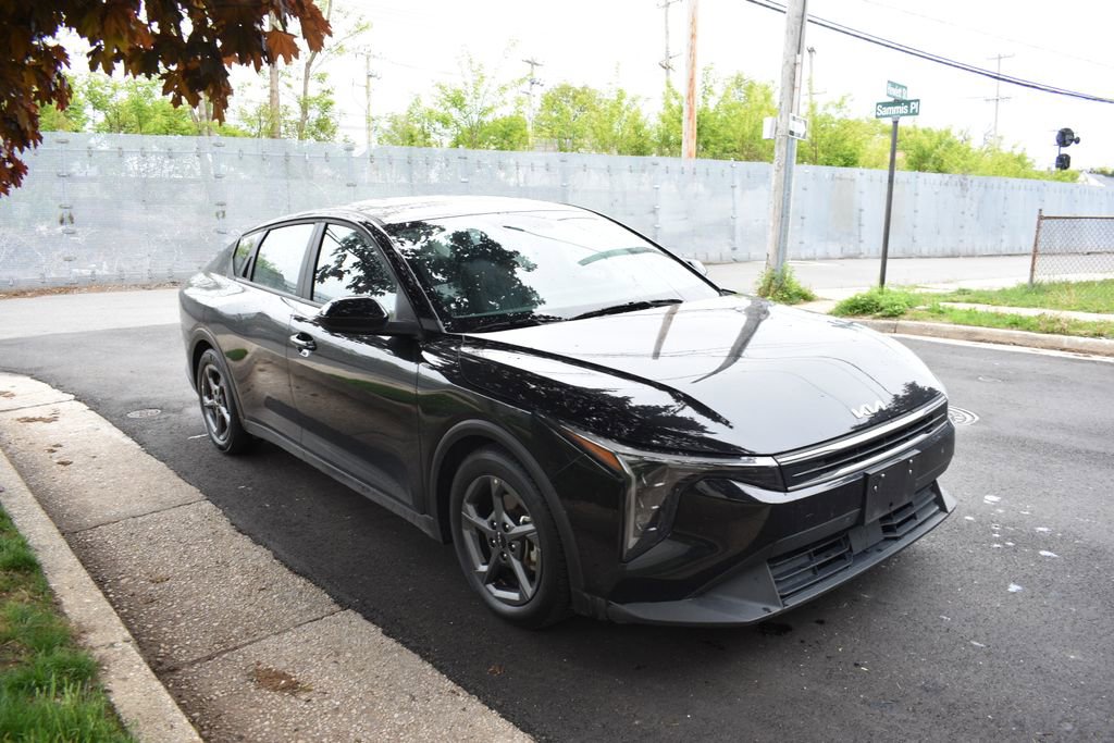 Used 2025 Kia K4 FWD image 4