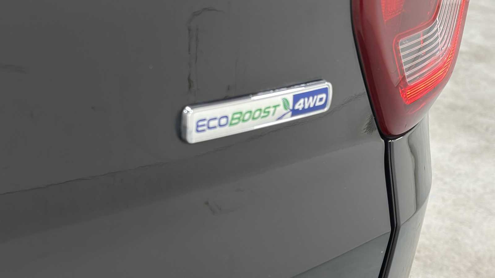 Used 2018 Ford Explorer Sport w/ Equipment Group 401A AWD/4WD image 30