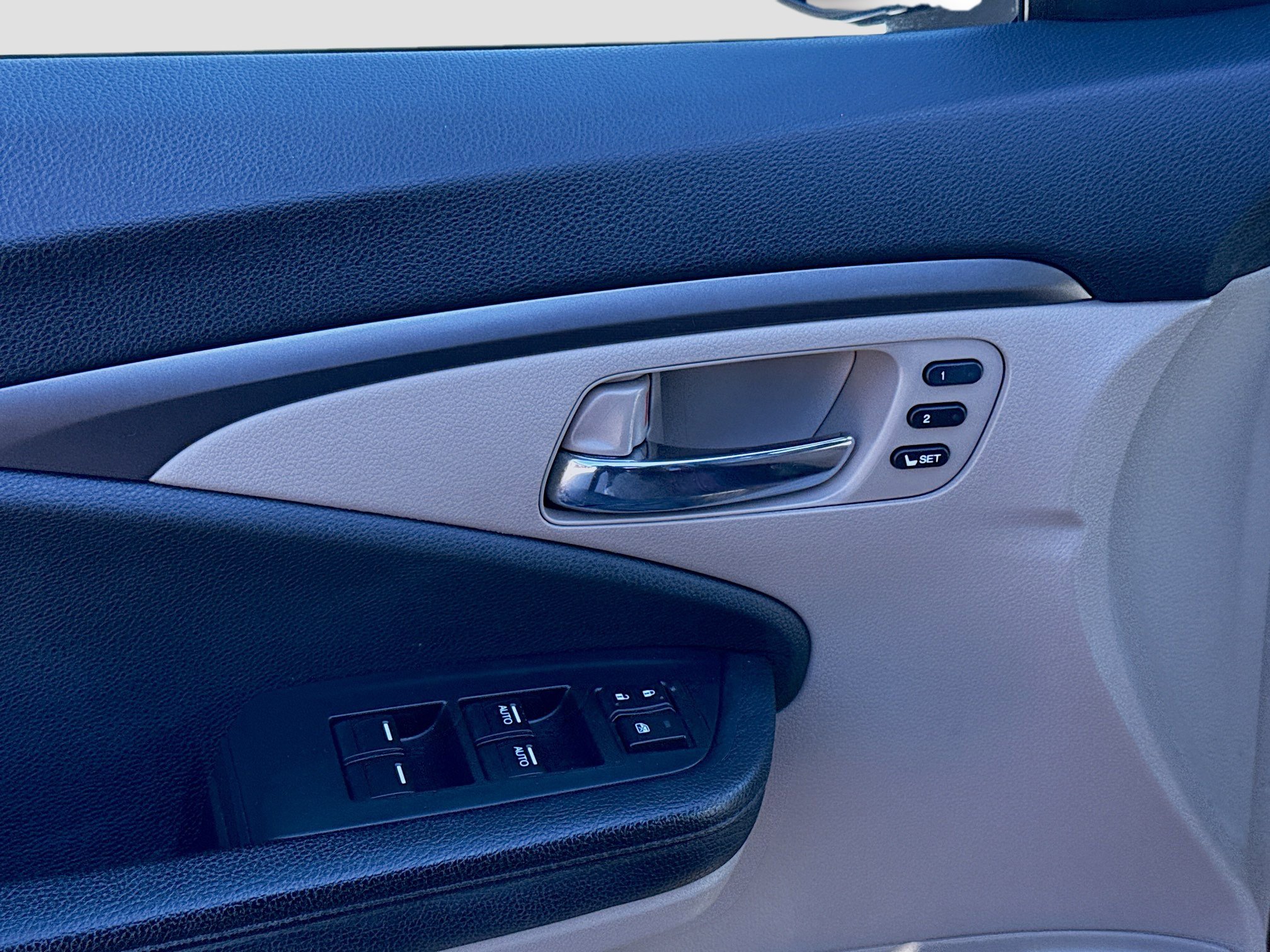 Certified 2022 Honda Pilot Special Edition image 17