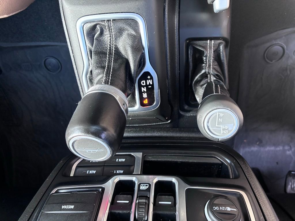 Used 2020 Jeep Gladiator Overland image 33