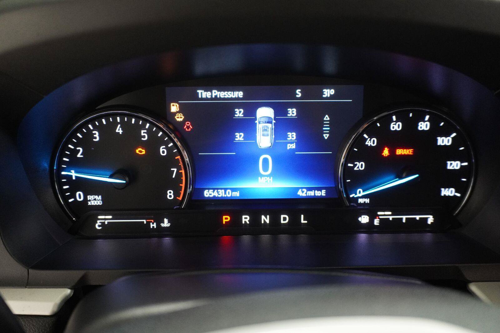 Used 2023 Ford Explorer XLT RWD image 13