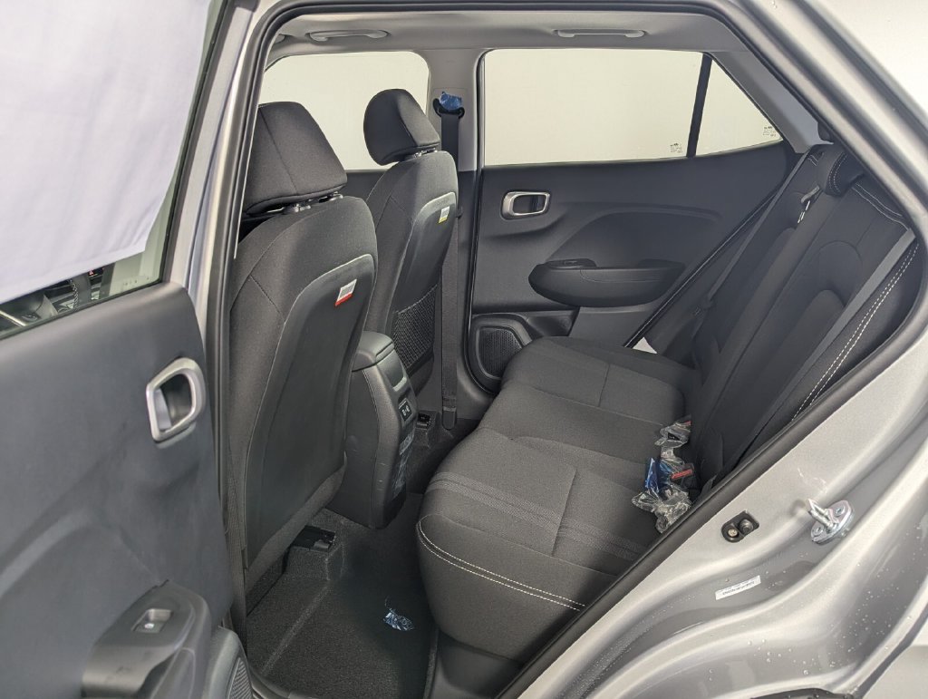 New 2026 Hyundai Venue SEL FWD image 22
