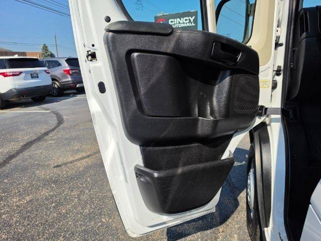 Used 2022 RAM ProMaster 2500 w/ Driver Convenience Group FWD image 27
