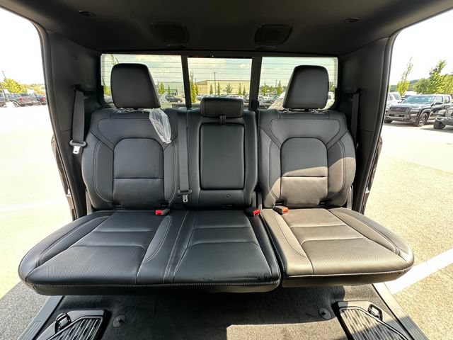 New 2027 RAM 1500 Rebel w/ Rebel Level 2 Equipment Group AWD/4WD image 39