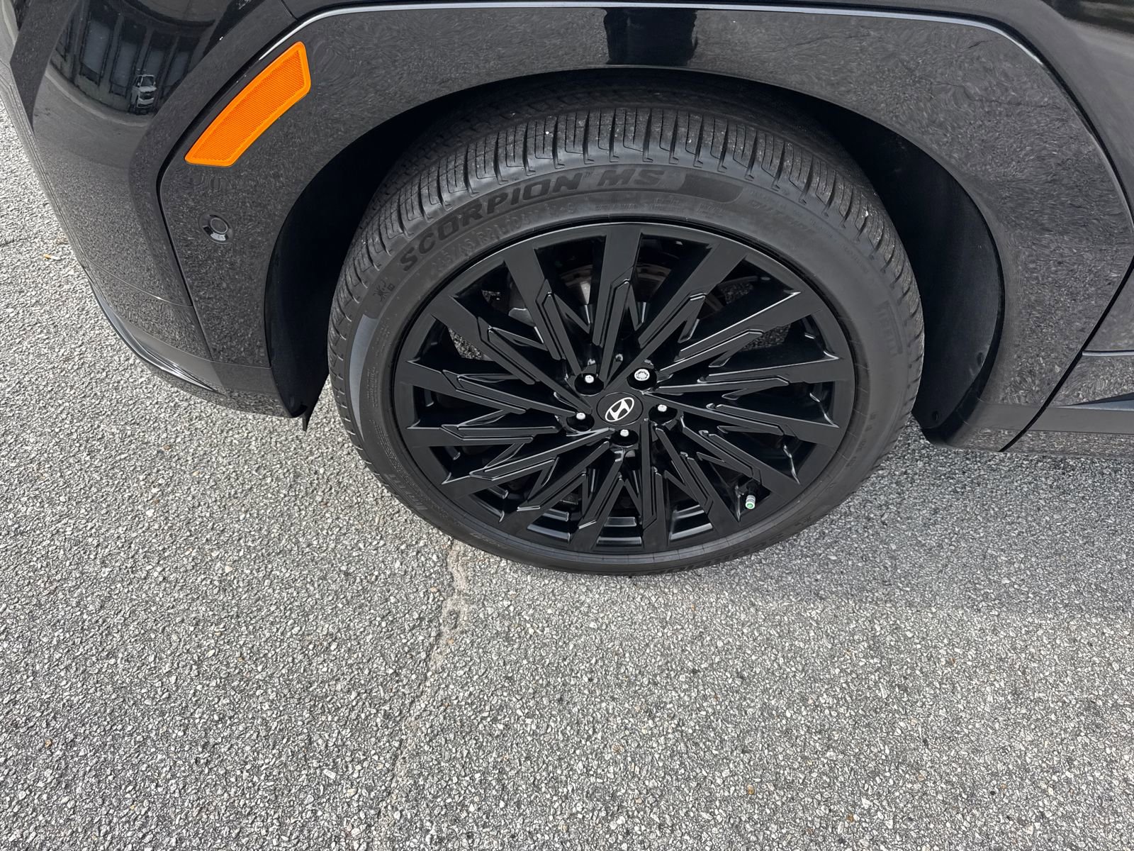 Used 2024 Hyundai Santa Fe Calligraphy image 11