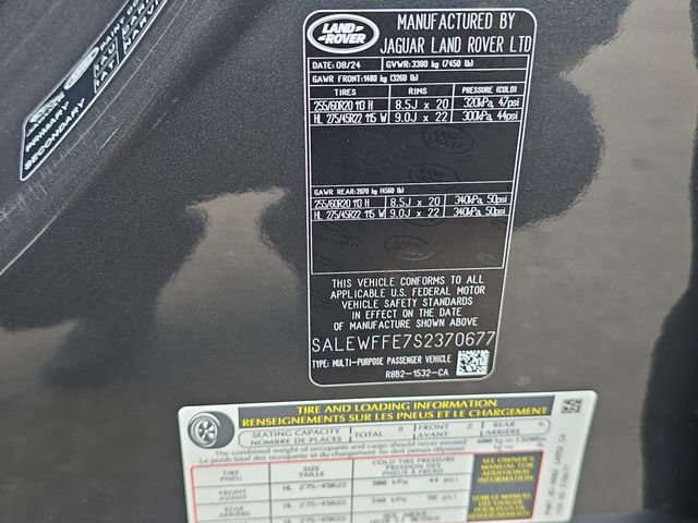 Used 2025 Land Rover Defender 130 V8 image 37