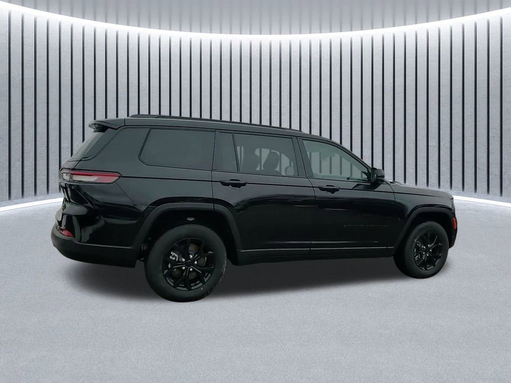 New 2025 Jeep Grand Cherokee L Altitude image 7