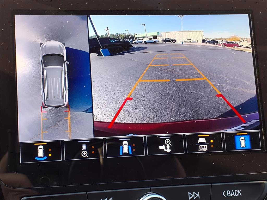 Used 2022 Chevrolet Equinox Premier image 22