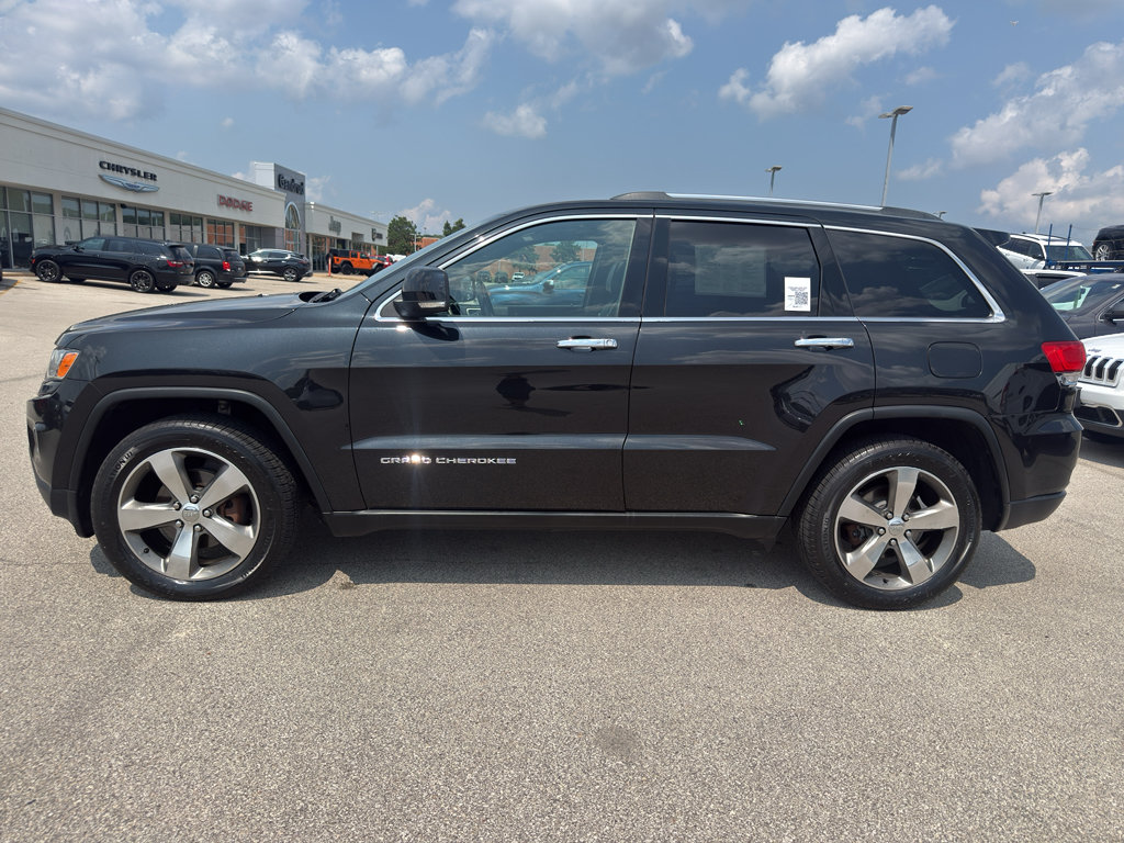 Used 2016 Jeep Grand Cherokee Limited w/ Trailer Tow Group IV AWD/4WD image 6