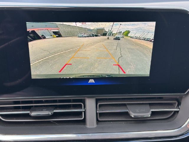 Used 2025 Chevrolet Trax ACTIV w/ Driver Confidence Package FWD image 22