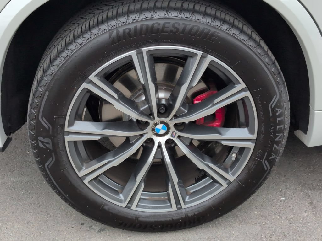 Used 2026 BMW X5 xDrive40i w/ Executive Package AWD/4WD image 28
