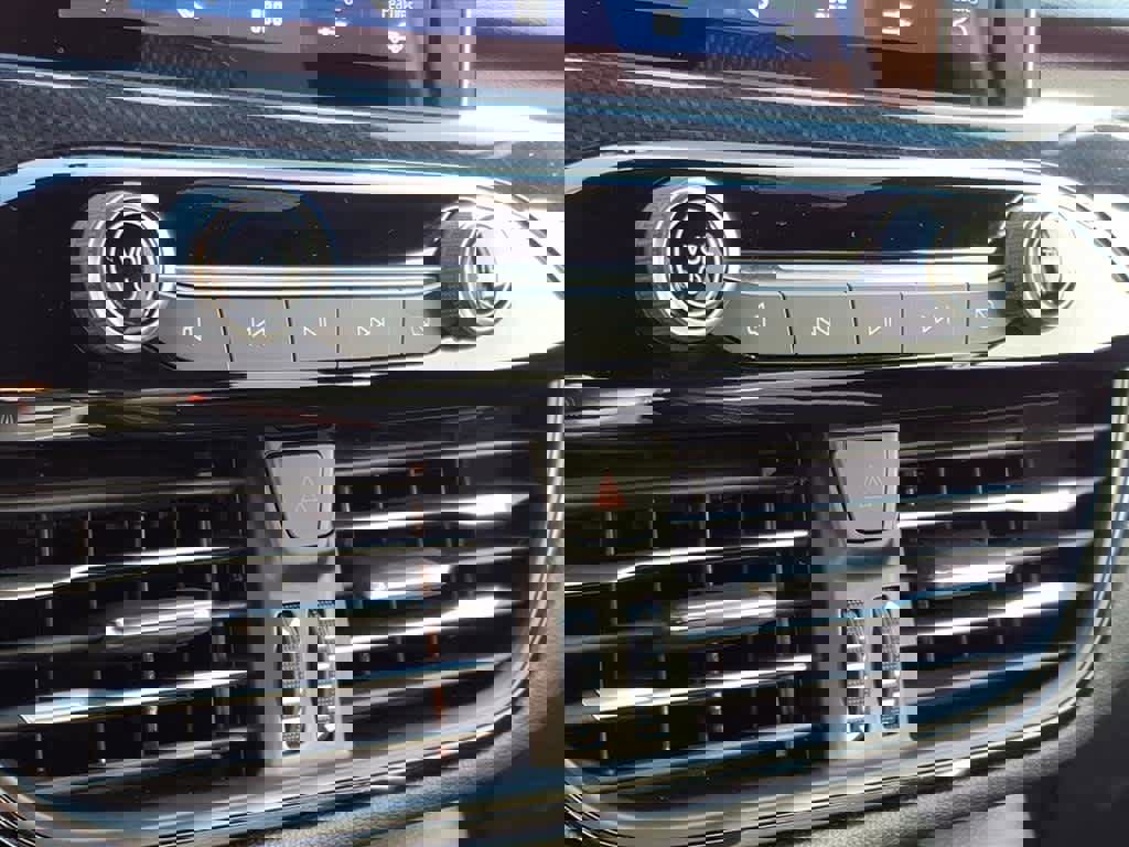 Used 2023 Ford Escape ST-Line w/ Cold Weather Package image 7