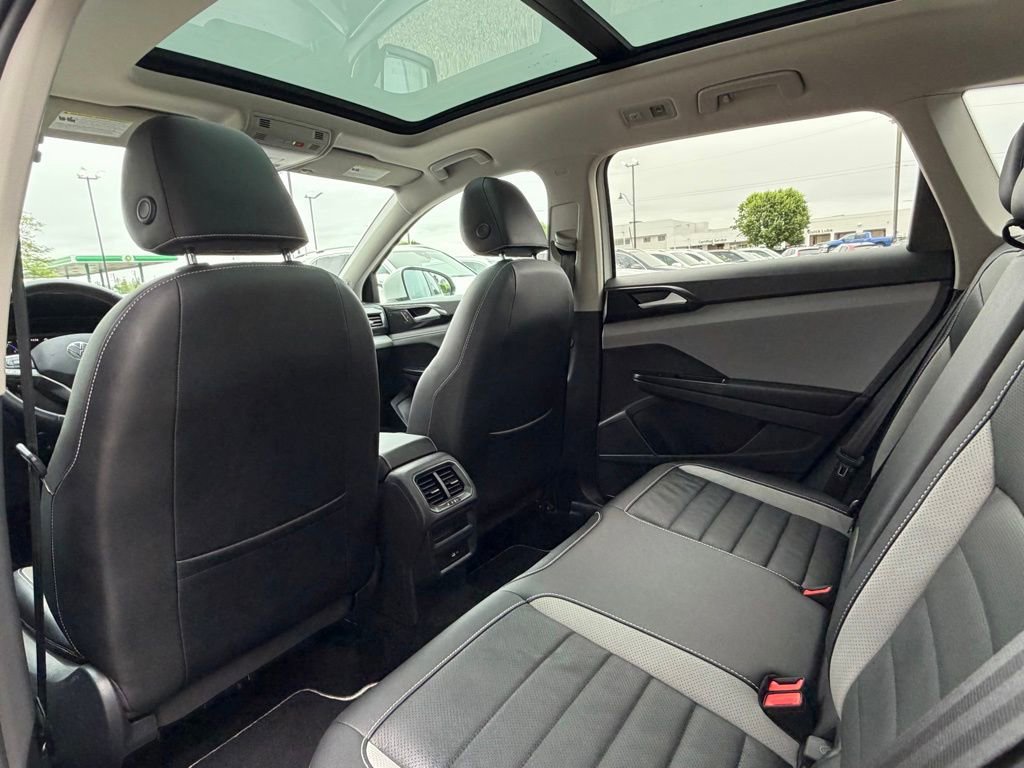 Used 2023 Volkswagen Taos SEL AWD/4WD image 21
