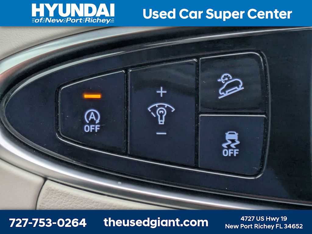 Used 2025 Genesis GV70 2.5T w/ Select Package AWD/4WD image 35