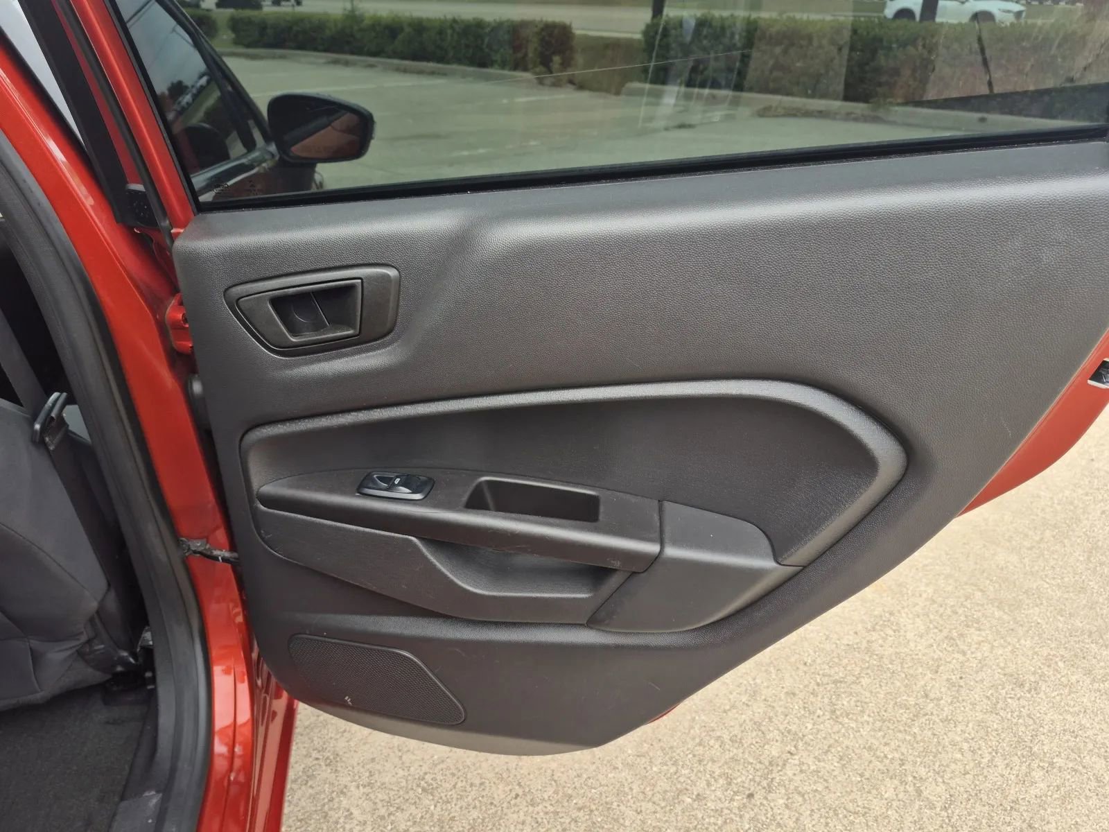 Used 2018 Ford Fiesta SE FWD image 18