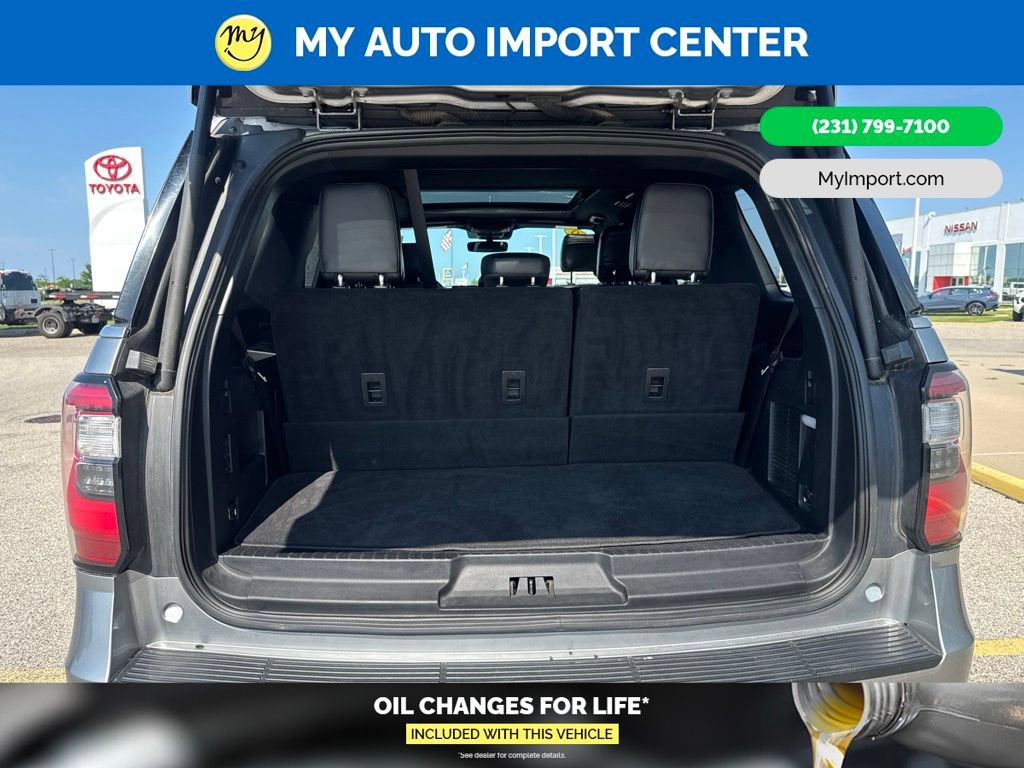 Used 2020 Ford Expedition Limited w/ Equipment Group 302A AWD/4WD image 25
