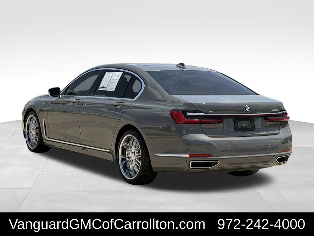 Used 2022 BMW 750i xDrive AWD/4WD image 6