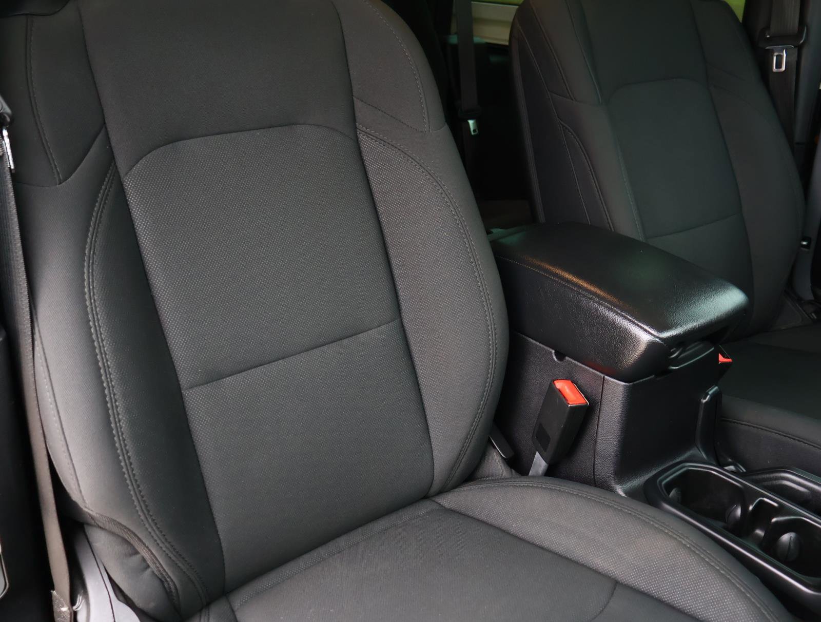 Used 2020 Jeep Wrangler Sport S image 14