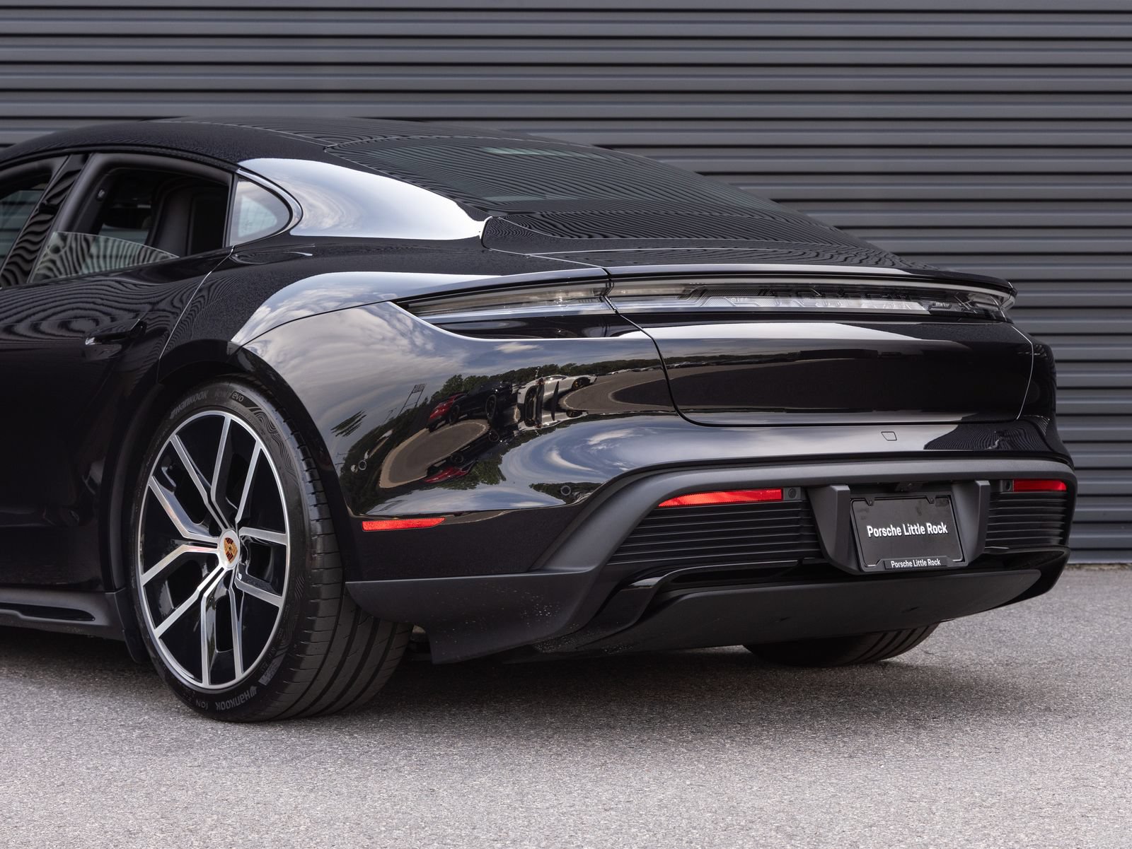 New 2026 Porsche Taycan AWD/4WD image 11