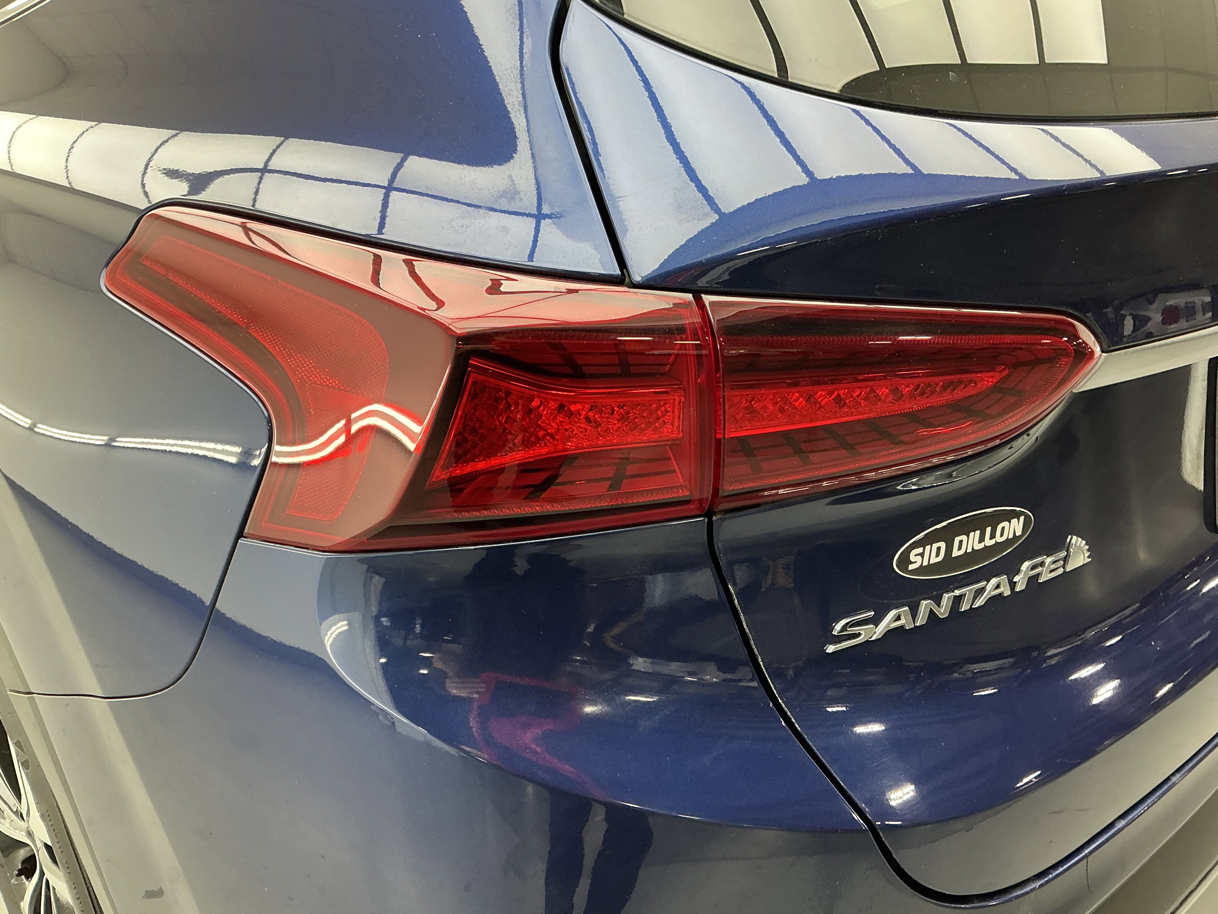 Used 2019 Hyundai Santa Fe Limited image 22