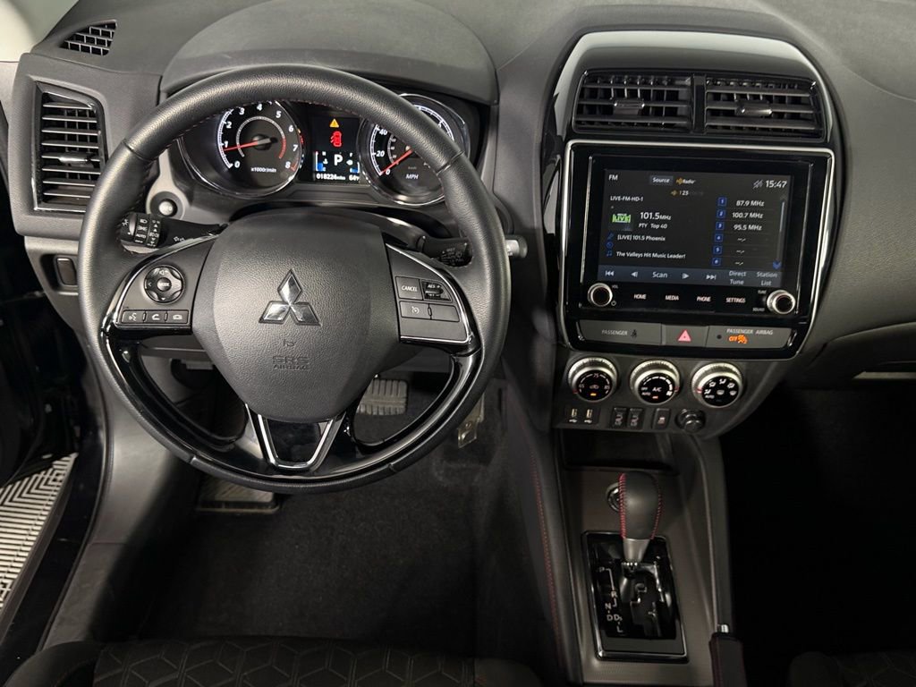 Used 2025 Mitsubishi Outlander Sport LE image 14