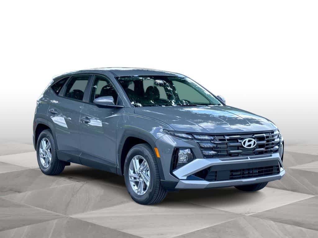 New 2026 Hyundai Tucson SE FWD image 2