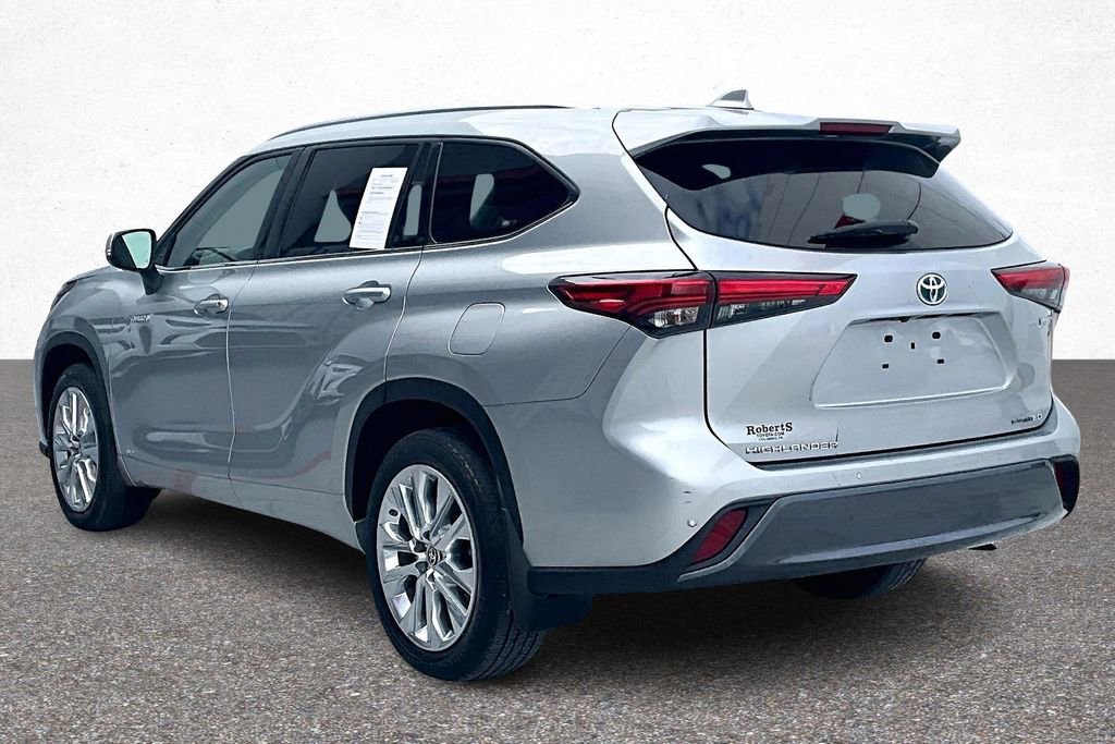 Certified 2021 Toyota Highlander Limited image 5