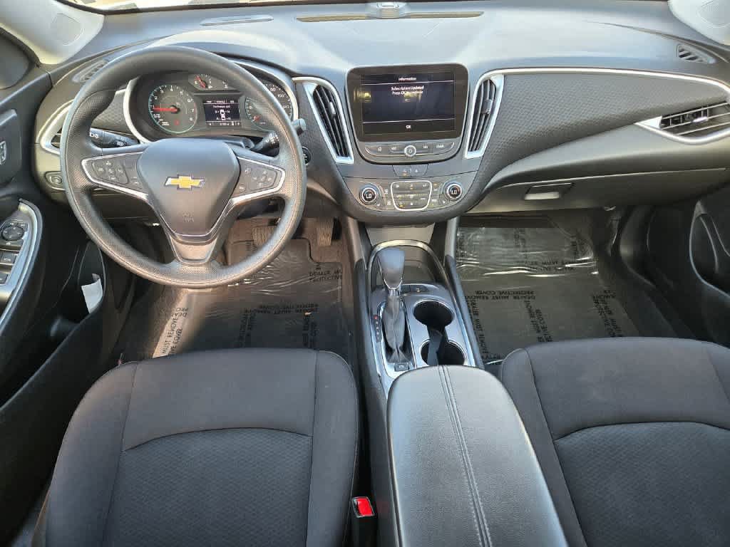 Used 2024 Chevrolet Malibu LT FWD image 9